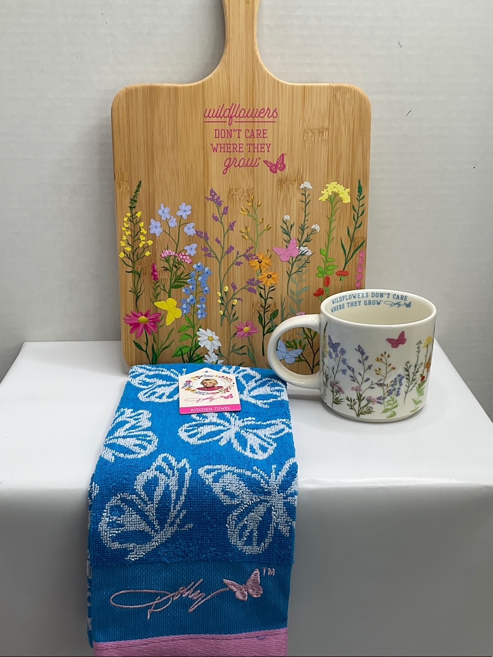 Dolly Wildflowers Bamboo Board & Floral Mug Gift Set with Blue Butterfly Towel